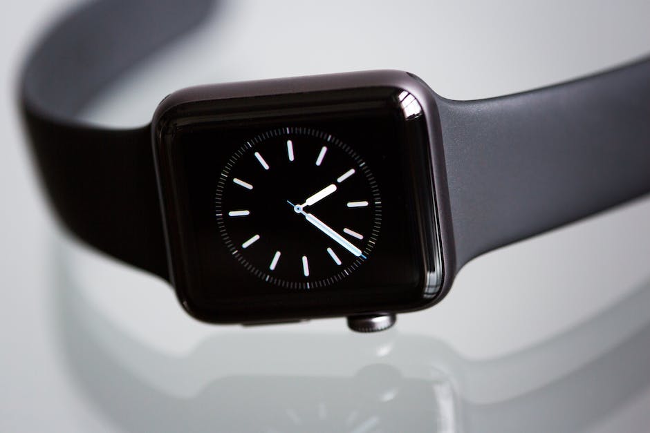 Apple Watch: Zegarek, inteligentne narzędzie i towarzysz codziennego życia